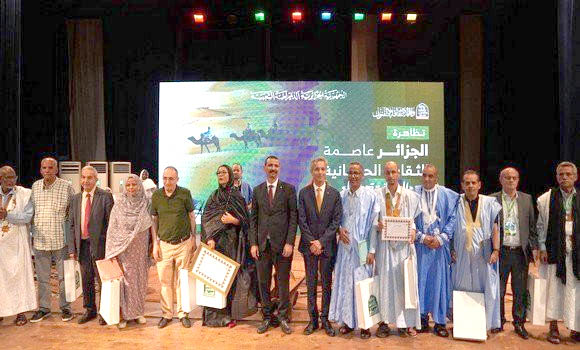 Clôture de la manifestation “Alger, Capitale de la Culture Hassaniya” 2025 : Émotion et authenticité