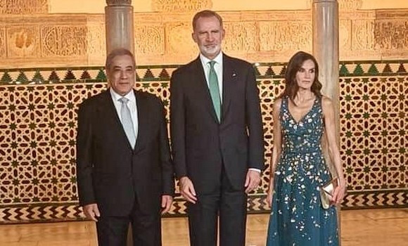 Larbaoui transmet des messages au président de la République : Les salutations chaleureuses du SG de l’ONU et du roi d’Espagne au président Tebboune