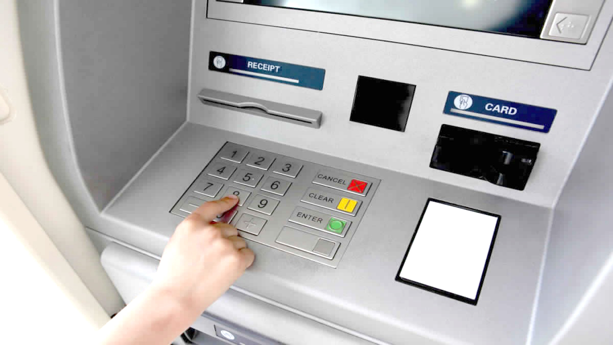 Pour renforcer les services postaux : L’Algérie prévoit l’acquisition de 1 000 distributeurs de billets