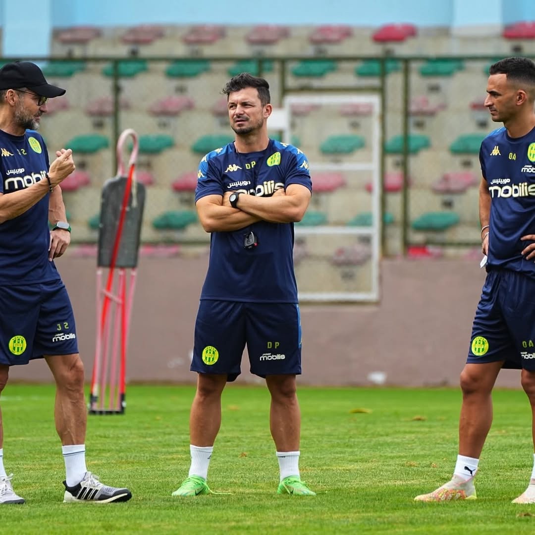 LIGUE 1 – La JSK poursuit sa préparation en Turquie : Zinnbauer, l’oreille tendue à Zurich !