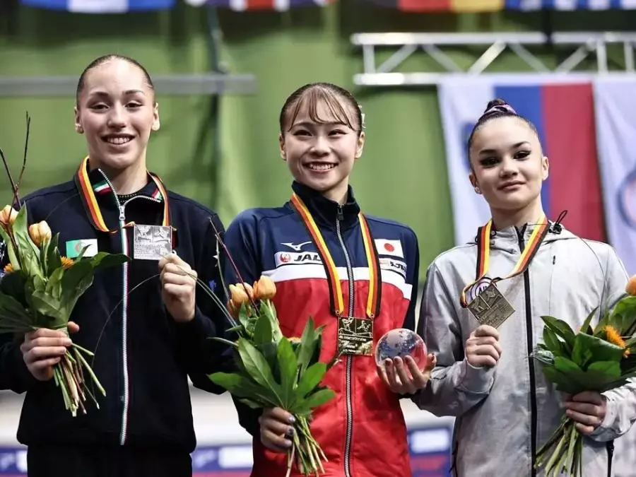 Coupe du monde 2026 – 1ère étape : Kaylia Nemour arrache l’argent à la poutre
