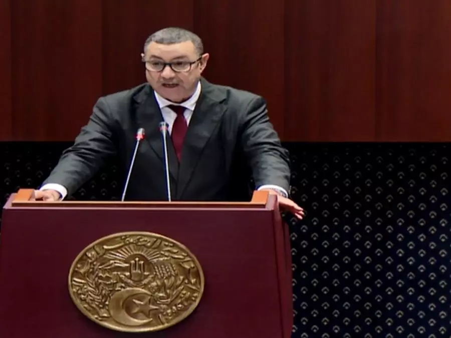 APN : M. Sayoud présente le projet de loi sur les partis politiques devant les députés