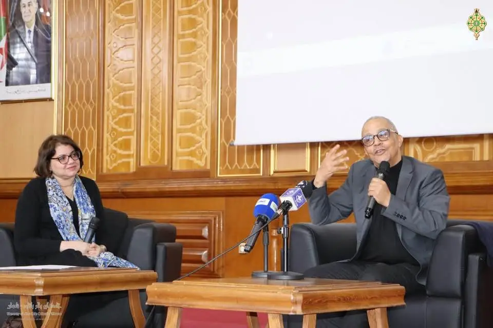 Yasmina Khadra anime une rencontre littéraire et intellectuelle avec les étudiants de l’Université de Tlemcen
