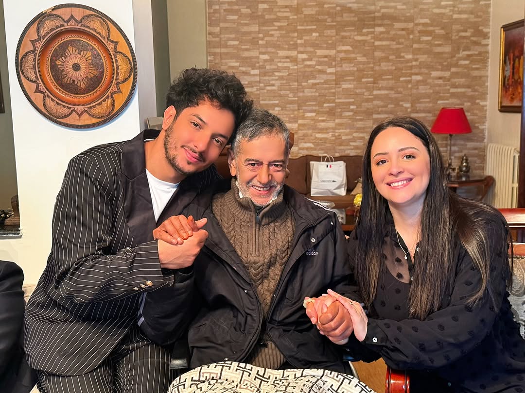 Visite de Brahim Irbane, Ahmed Zitouni et Souhila Maâlem à Salah Ougrout : Une ambiance familiale pour l’Aïd