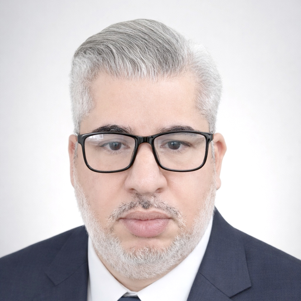 Akram Kharief. Spécialiste des questions de défense et de sécurité, à Alger16 : « Ces frappes ne sont pas conformes au droit international»