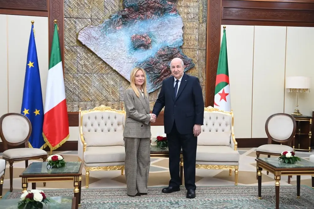 Le président de la République s&rsquo;entretient avec la présidente du Conseil des ministres italien