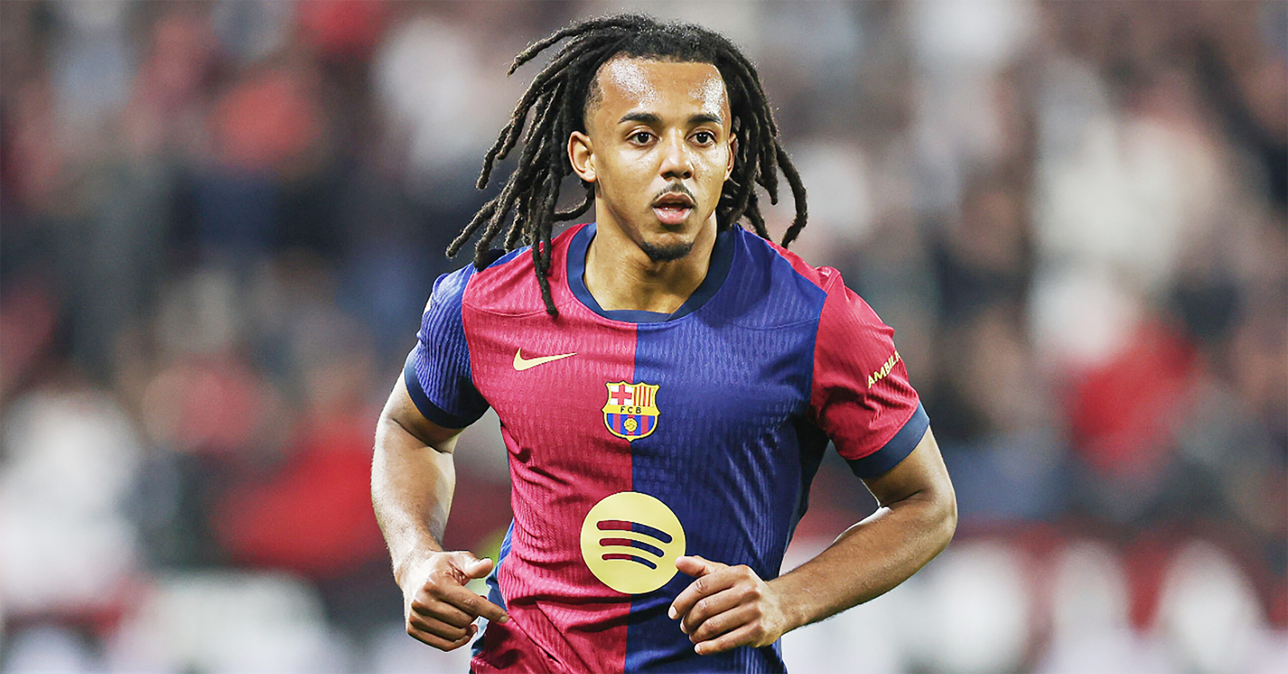 FC Barcelone : Jules Koundé fixé sur son indisponibilité