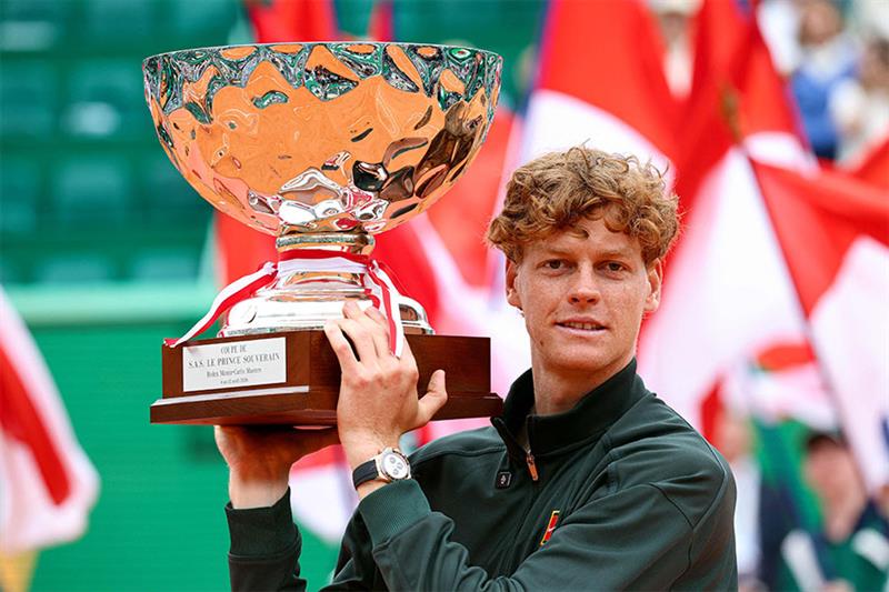 Tennis-Masters 1000 de Monte-Carlo : Sinner bat Alcaraz en finale et redevient numéro 1 mondial