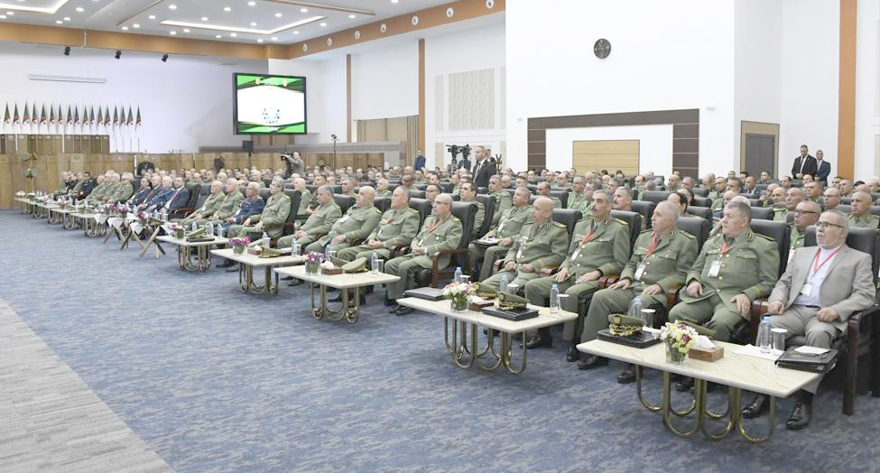 Logistique militaire : Le général d’armée Chanegriha insiste sur l’urgence d’innover