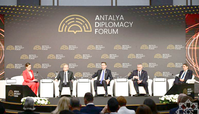 Forum diplomatique d&rsquo;Antalya : De principaux dossiers et questions d&rsquo;actualité internationale en débat