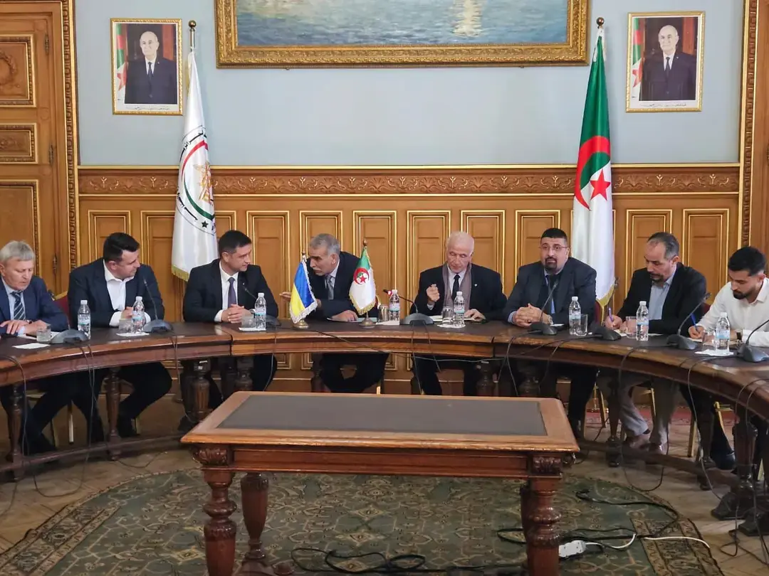 CACI : Examen du renforcement de la coopération dans la filière laitière avec une délégation ukrainienne