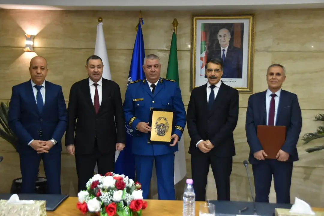 Signature d’une convention entre la DGSN et la DGI