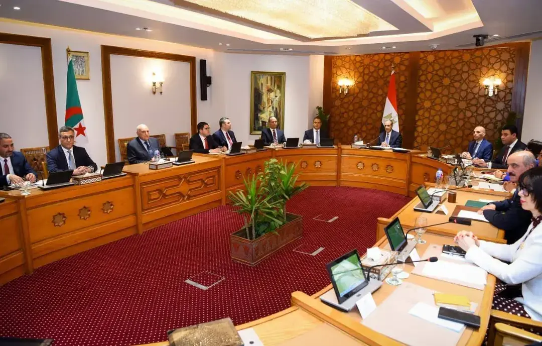 Libye : La réunion ministérielle du Mécanisme tripartite des pays voisins rejette toute forme d&rsquo;ingérence étrangère dans les affaires libyennes