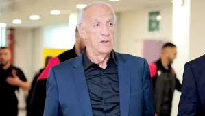 USM ALGER : Crise ouverte entre Allik et Nouioua, que fera Serport ?