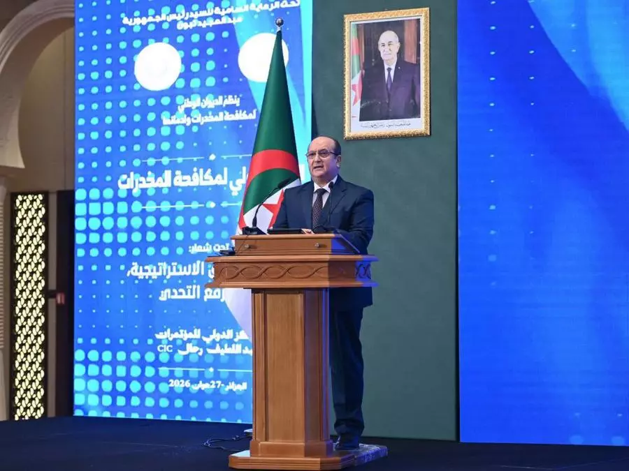 Chargé par le président de la République, le Premier ministre préside la célébration de la Journée internationale contre l&rsquo;abus et le trafic de drogues