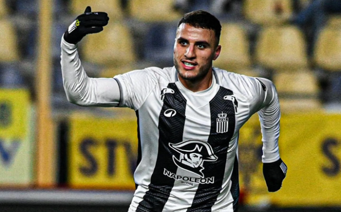 Selon Foot Mercato: Hull City très chaud pour Yacine Titraoui