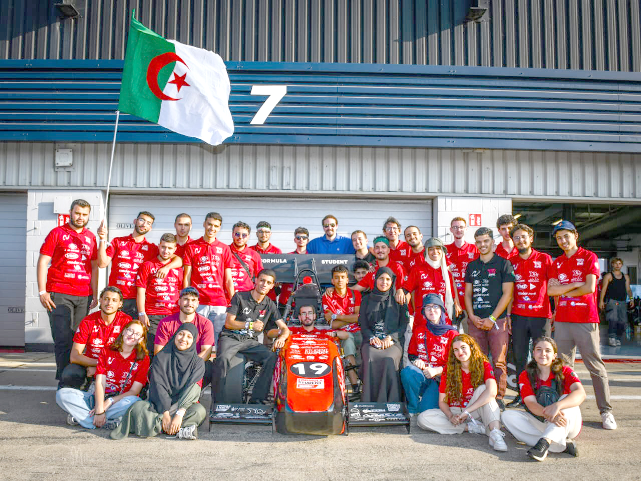De Polytechnique d’El Harrach à Silverstone : Le pari gagnant des étudiants algériens