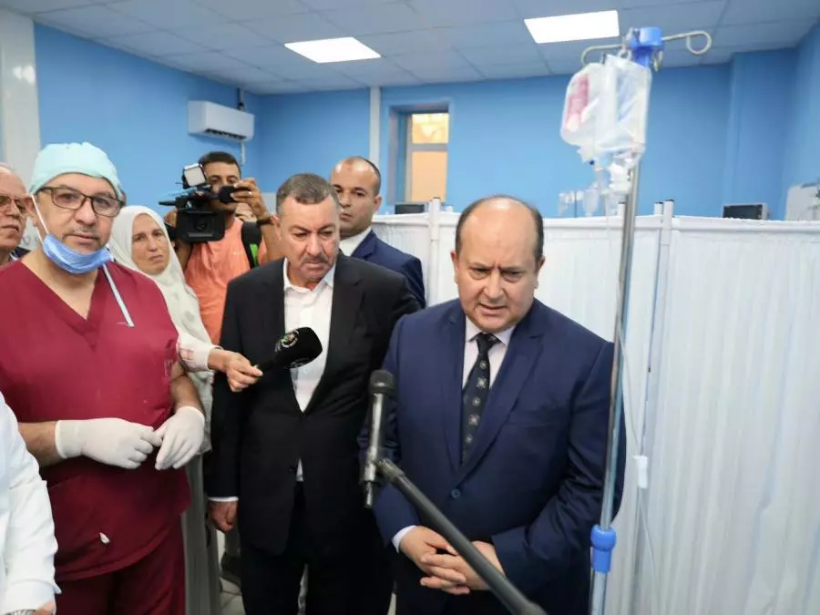 Incendie à l&rsquo;Etablissement de l&rsquo;enfance assistée de Mohammadia : le Premier ministre s&rsquo;enquiert des conditions de prise en charge des blessés