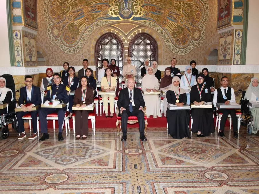 Le président de la République préside la cérémonie de distinction des lauréats du BEM et du Baccalauréat