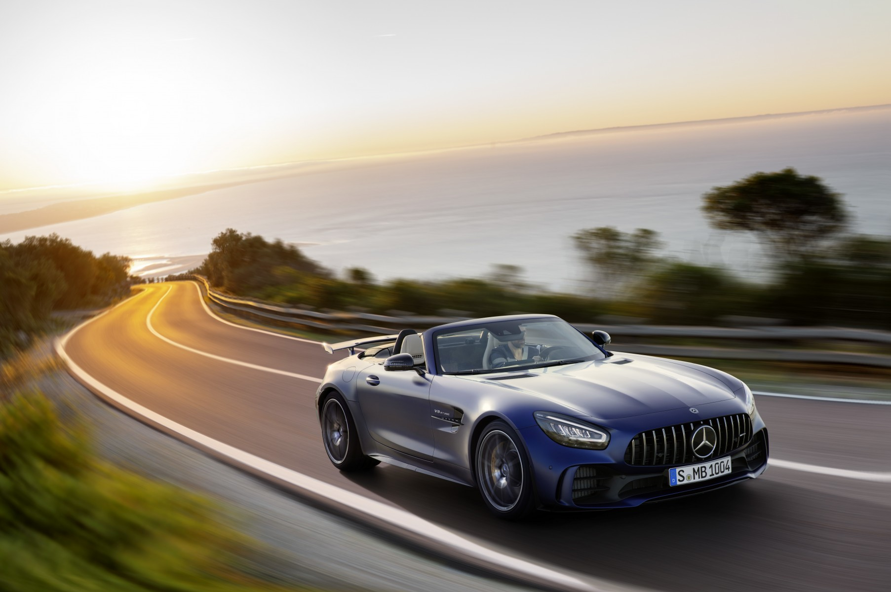 Mercedes-AMG GT R Roadster : Le chant du cygne d&rsquo;une légende thermique