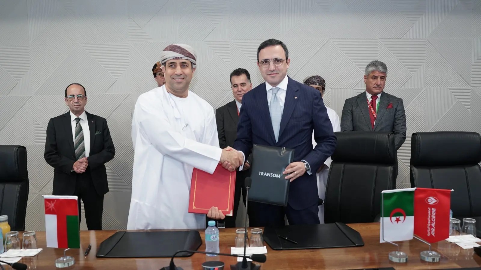 Algérie-Sultanat d&rsquo;Oman : Signature d&rsquo;un mémorandum d&rsquo;entente pour le renforcement de la coopération dans le domaine des services aériens