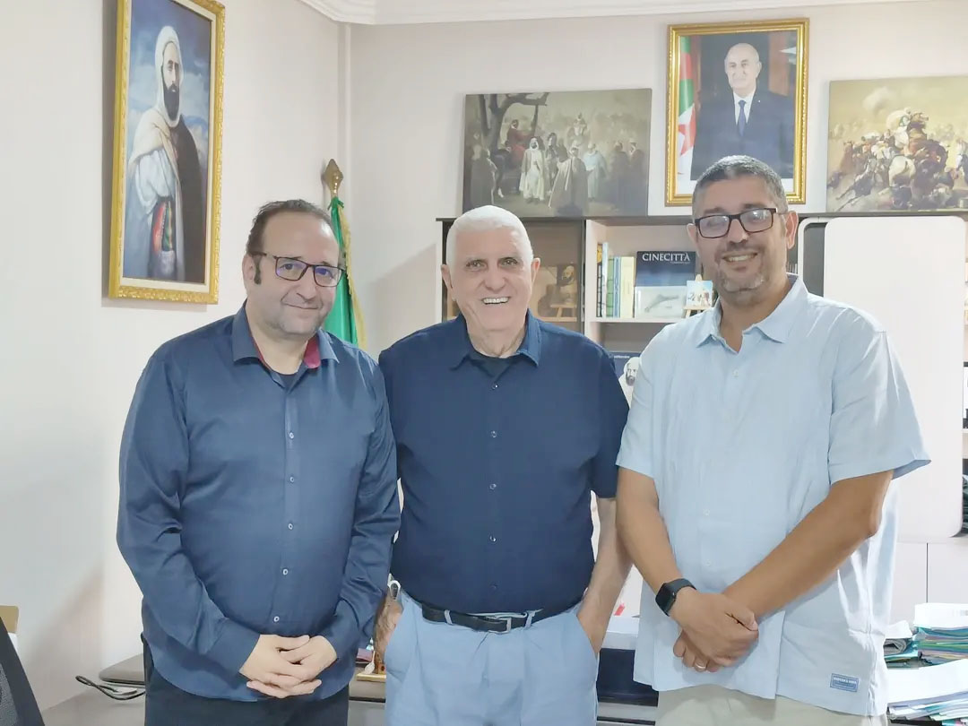L&rsquo;établissement «Al Djazairi» reçoit le président de la Fondation emir-Abdelkader : Examen de l’état d’avancement du projet de réalisation du film