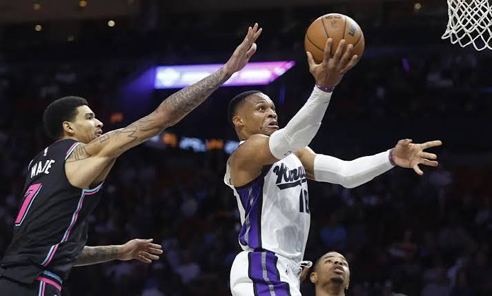 Basket-ball / NBA : Les Kings sur les pistes de Russell Westbrook et de Victor Oladipo