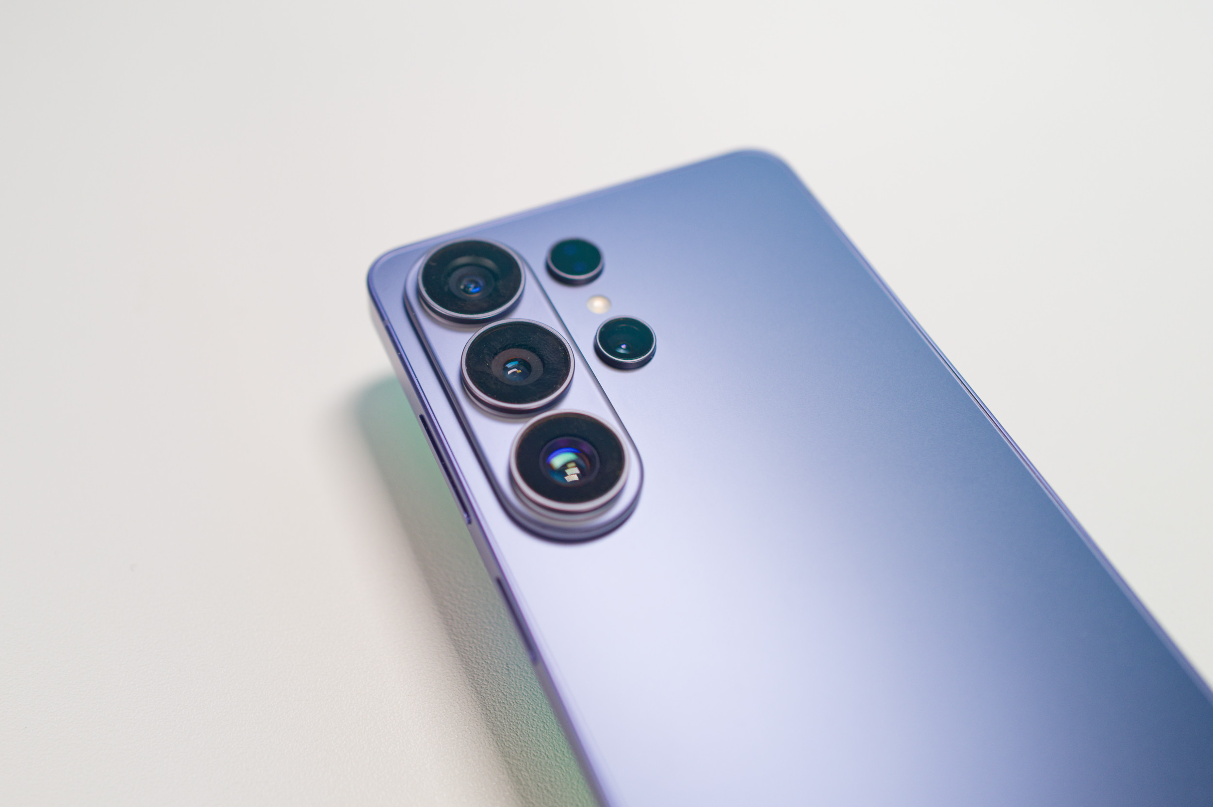 Galaxy S27 Ultra : Son prix pourrait encore augmenter à cause de Qualcomm