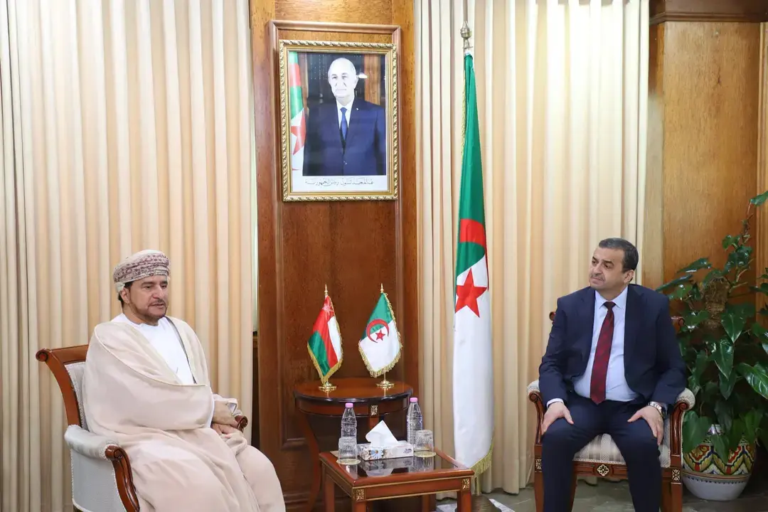 Algérie-Oman : Accord pour le lancement de l&rsquo;extension de l&rsquo;usine de la société algéro-omanaise des engrais à Arzew