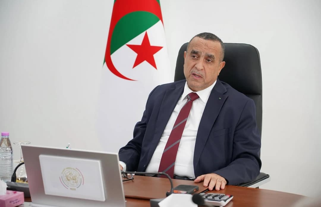 Energie : Adjal préside une réunion restreinte sur la rationalisation de la consommation de gaz