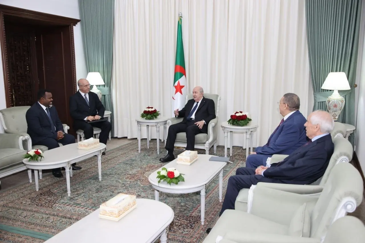 Le chef de l’état reçoit l’ambassadeur d’Ethiopie en Algérie