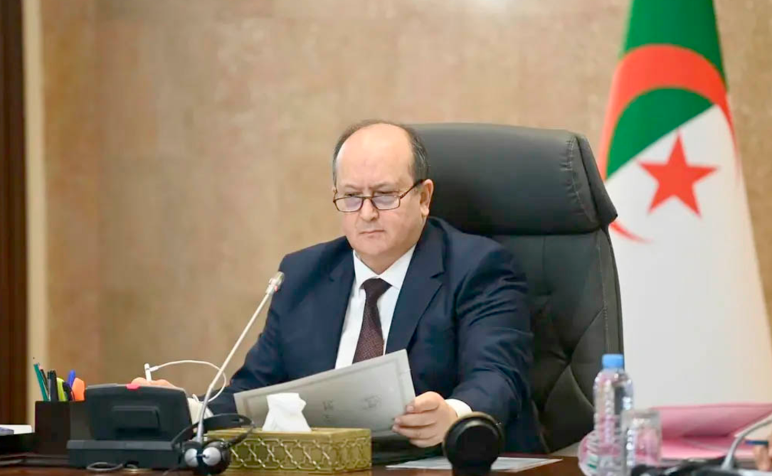 Décisions présidentielles, Bandes de quartier, transformation numérique et réhabilitation de la Casbah : le gouvernement fait le point