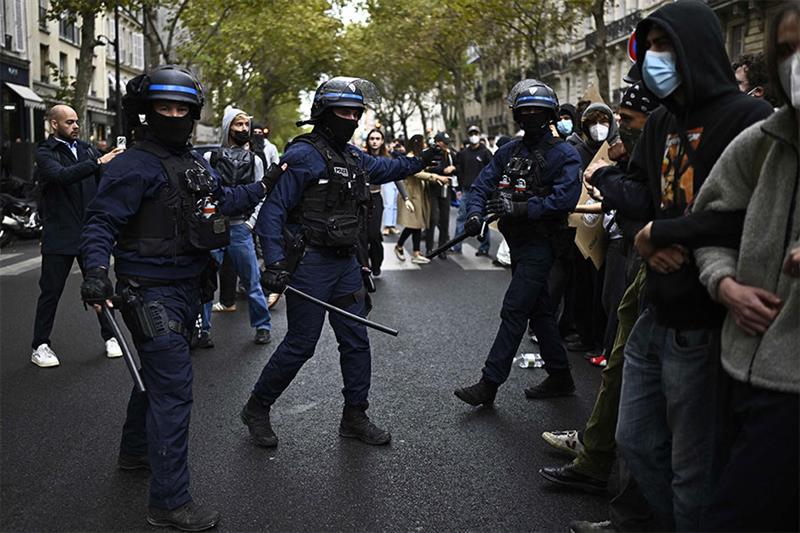 Mouvement des lycéens en France : L&rsquo;ONU « inquiète » face aux violences