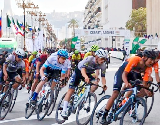 Cyclisme : Coup d&rsquo;envoi de la 19e édition du Grand Prix international d&rsquo;Alger