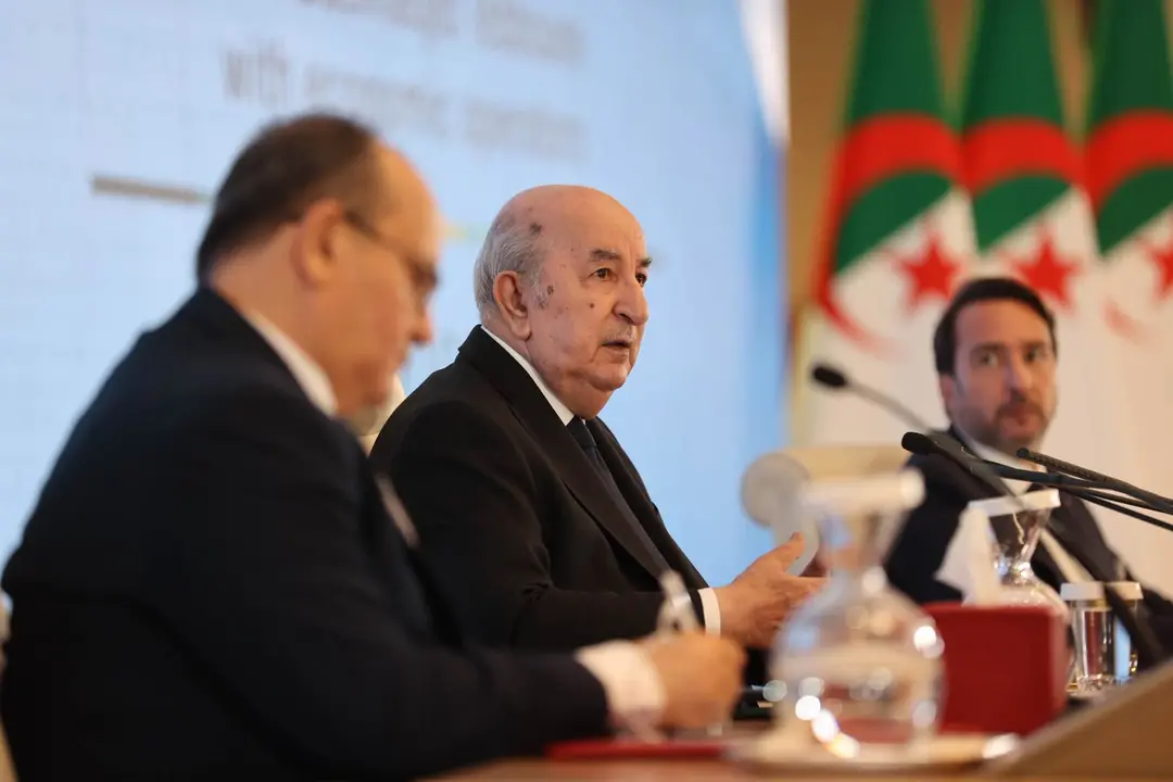 Le président de la République met en avant la ferme volonté politique d&rsquo;impulser la dynamique économique et de l&rsquo;investissement